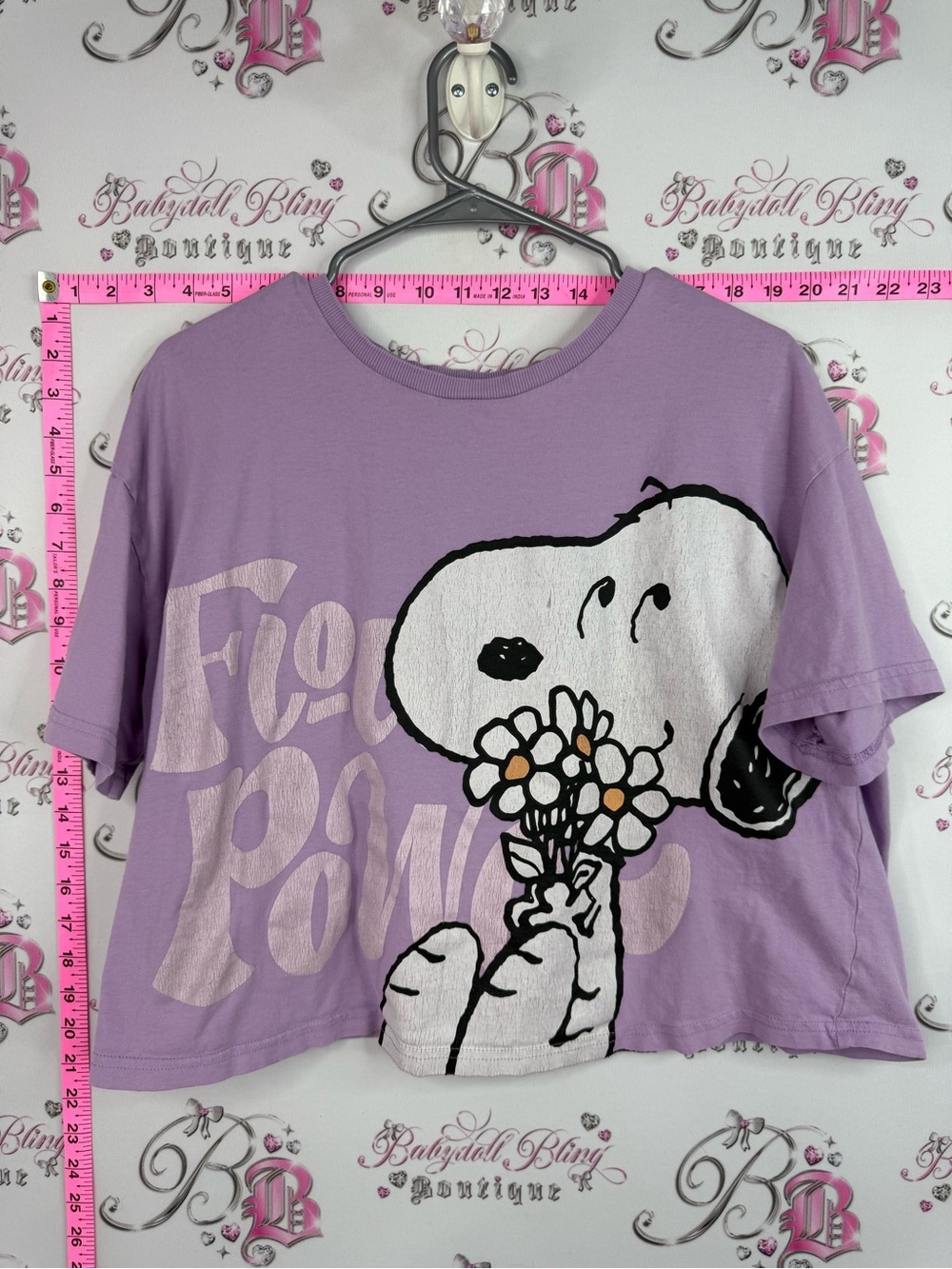 Peanuts tshirt crop Lavender Snoopy Short Sleeve Tee